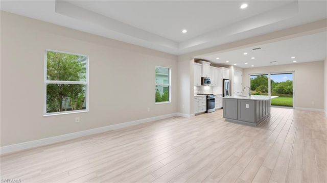 2937 Heritage Pines DR, Fort Myers, FL 33905