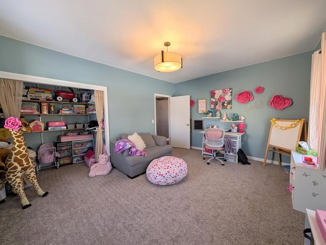 813 N Water STREET, Watertown, WI 53098