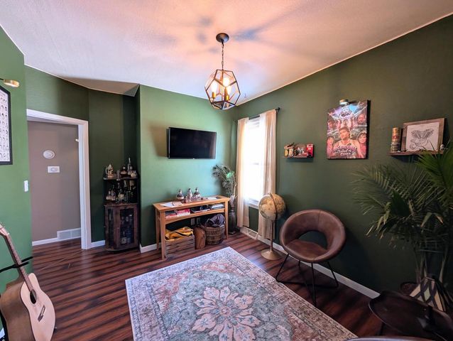 813 N Water STREET, Watertown, WI 53098