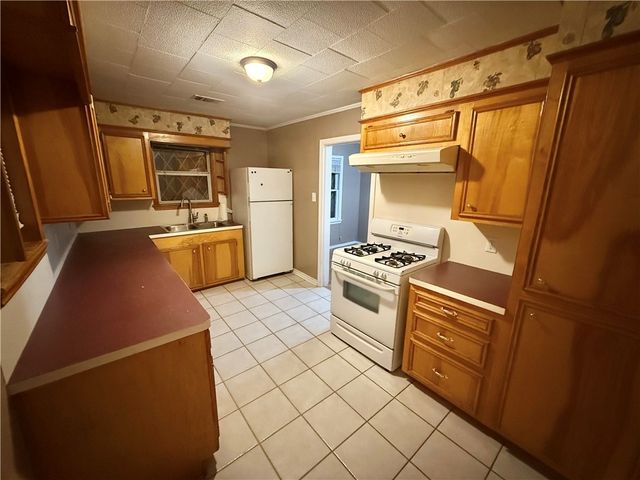 405 Emmett Street, Bryan, TX 77802