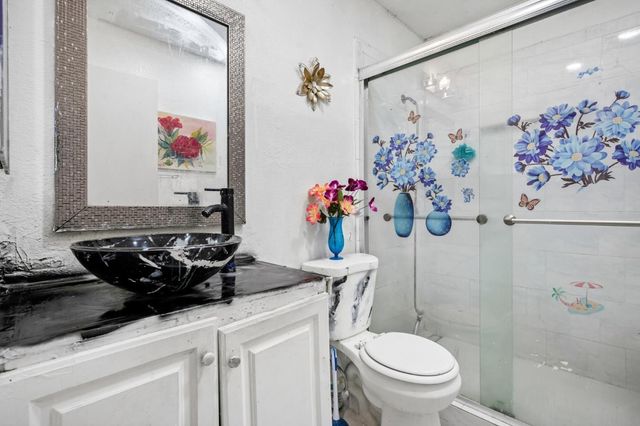 4807 Miramare, Stockton, CA 95206