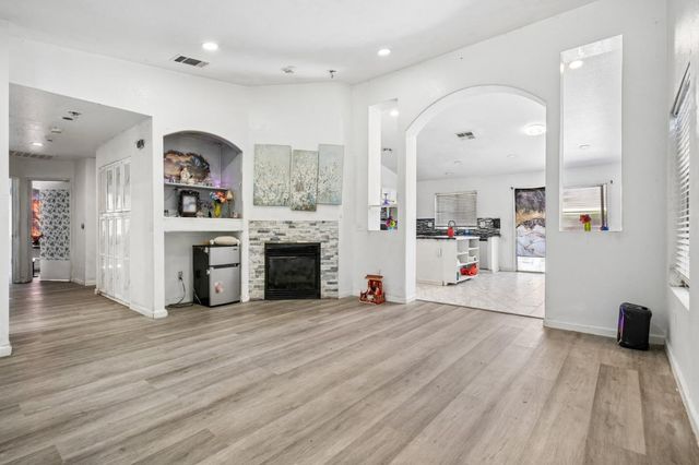 4807 Miramare, Stockton, CA 95206