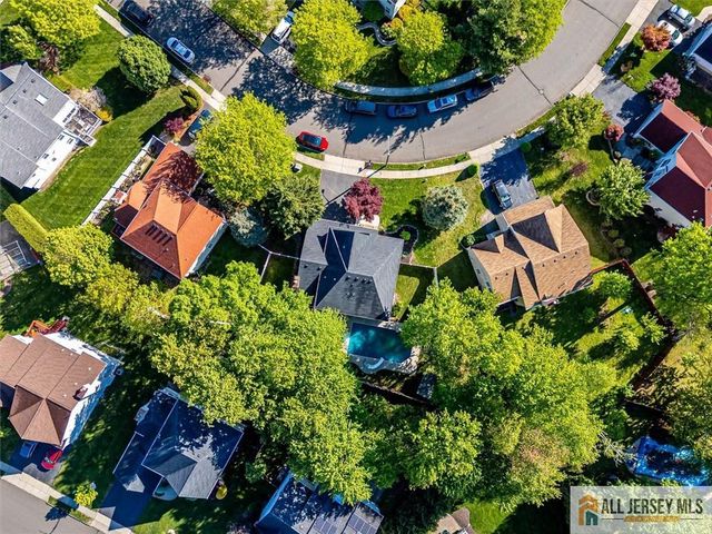 31 Shepherd Way, South Brunswick, NJ 08824