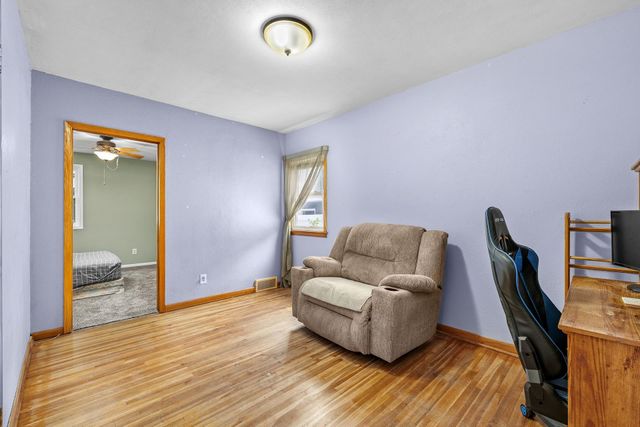 1215 University Ave W, Minot, ND 58703