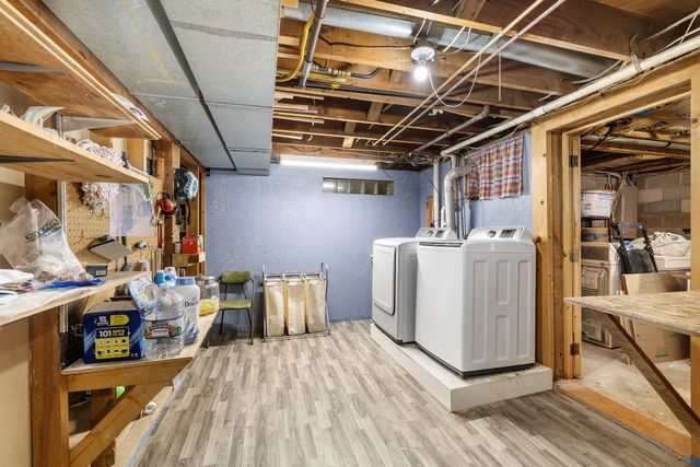 1215 University Ave W, Minot, ND 58703