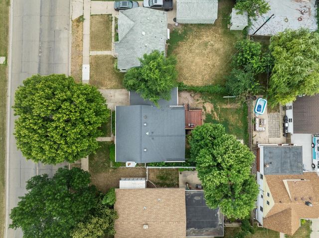1215 University Ave W, Minot, ND 58703