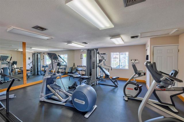 2269 DISCOVERY Circle W, Deerfield Beach, FL 33442
