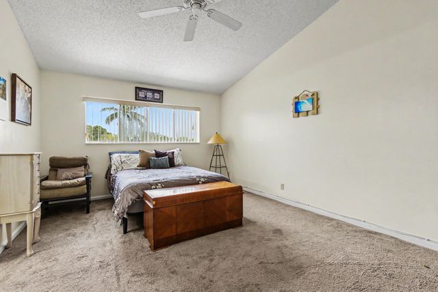 2269 DISCOVERY Circle W, Deerfield Beach, FL 33442