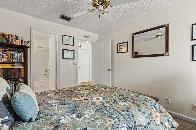 2269 DISCOVERY Circle W, Deerfield Beach, FL 33442