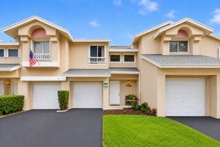 2269 DISCOVERY Circle W, Deerfield Beach, FL 33442