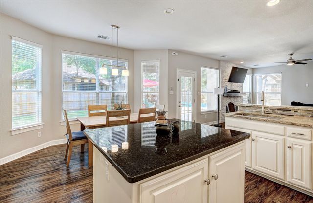 205 Del Aire CT, Georgetown, TX 78628