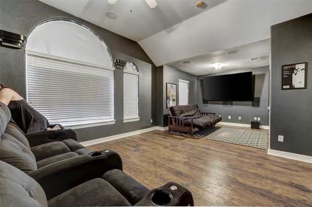 205 Del Aire CT, Georgetown, TX 78628