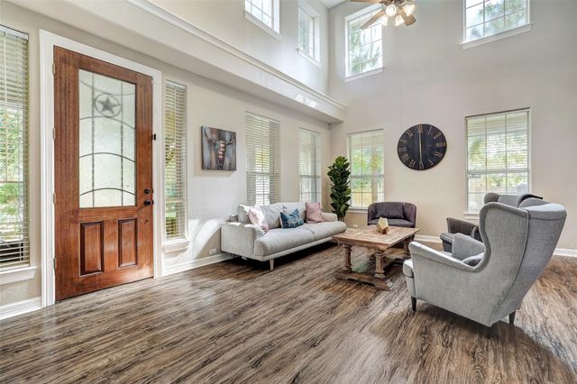 205 Del Aire CT, Georgetown, TX 78628