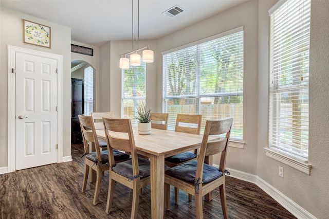 205 Del Aire CT, Georgetown, TX 78628