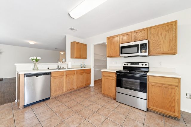 2800 Arbury Drive, Mckinney, TX 75071