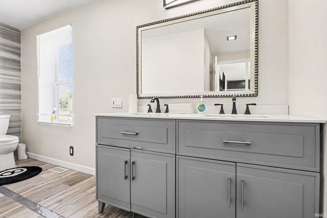 3902 W Western Avenue, South Bend, IN 46619
