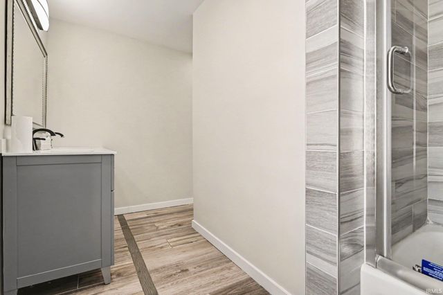 3902 W Western Avenue, South Bend, IN 46619