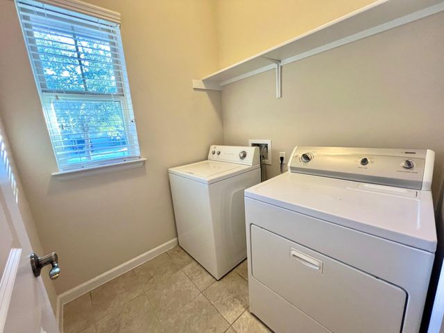 114 Clear Water PASS, Bastrop, TX 78602