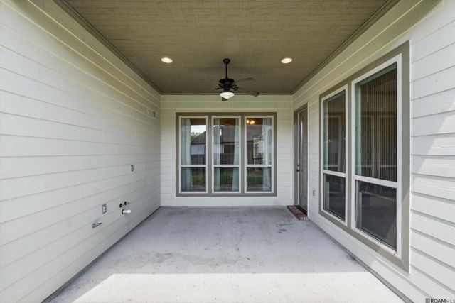 12114 Rotterdam Ave, Geismar, LA 70734