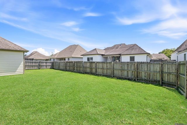12114 Rotterdam Ave, Geismar, LA 70734