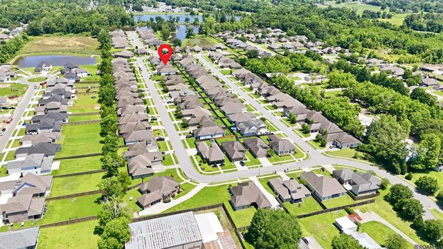 12114 Rotterdam Ave, Geismar, LA 70734