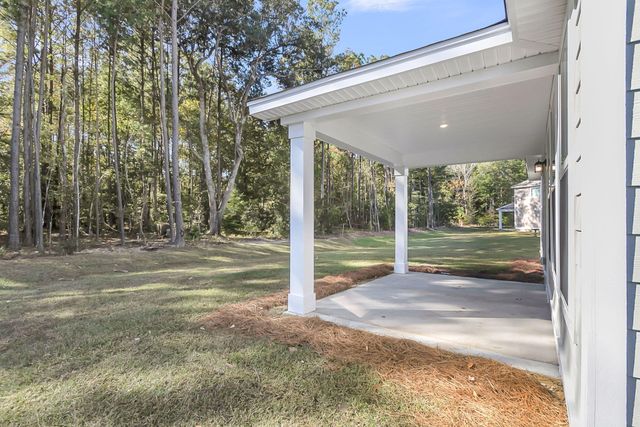 327 Hillman Trl Drive, Moncks Corner, SC 29461