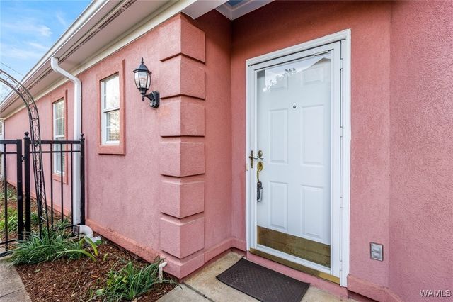 25 HIGHLAND, Tuscaloosa, AL 35406