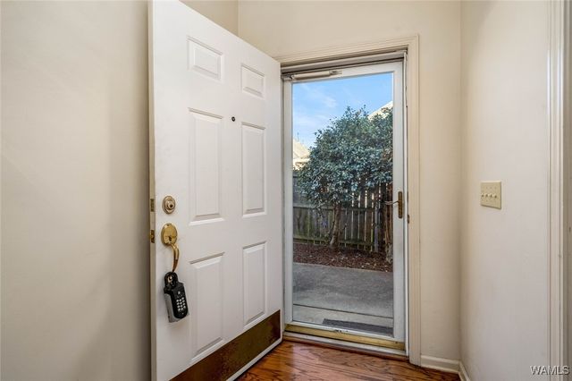 25 HIGHLAND, Tuscaloosa, AL 35406