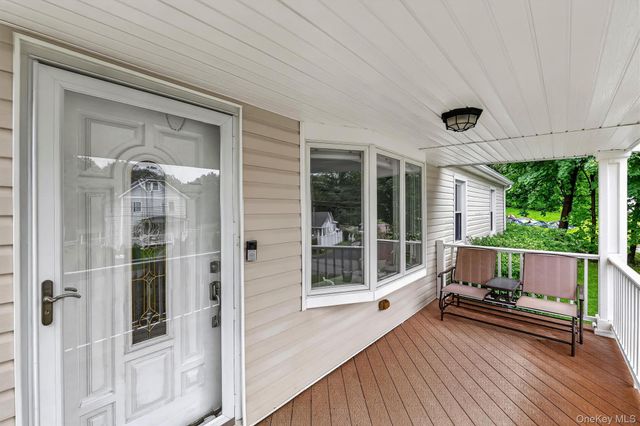 8 Durrin Avenue, Cortlandt Manor, NY 10567