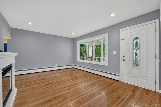 8 Durrin Avenue, Cortlandt Manor, NY 10567