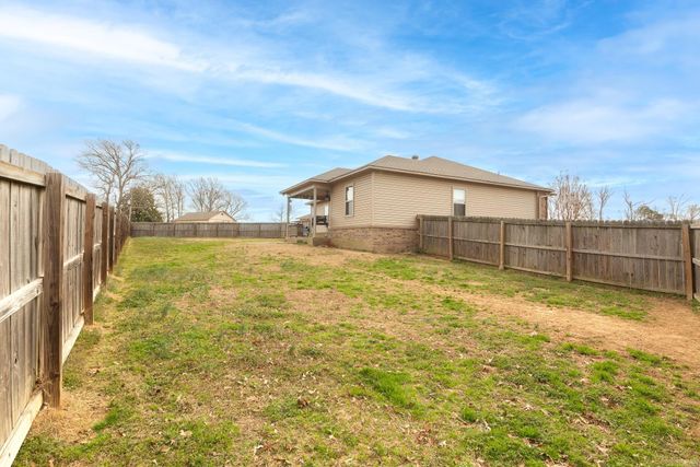 36 Winchester Drive, Austin, AR 72007