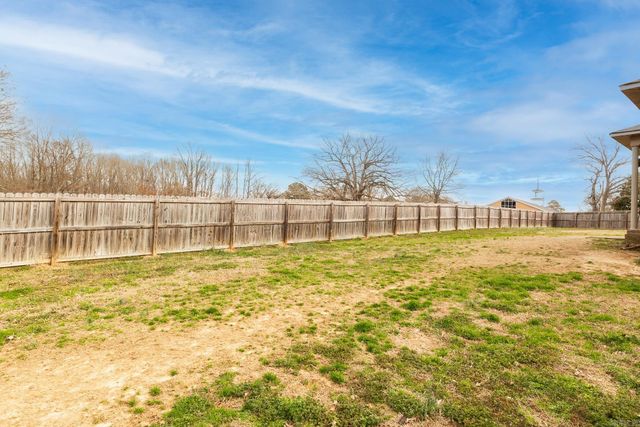 36 Winchester Drive, Austin, AR 72007