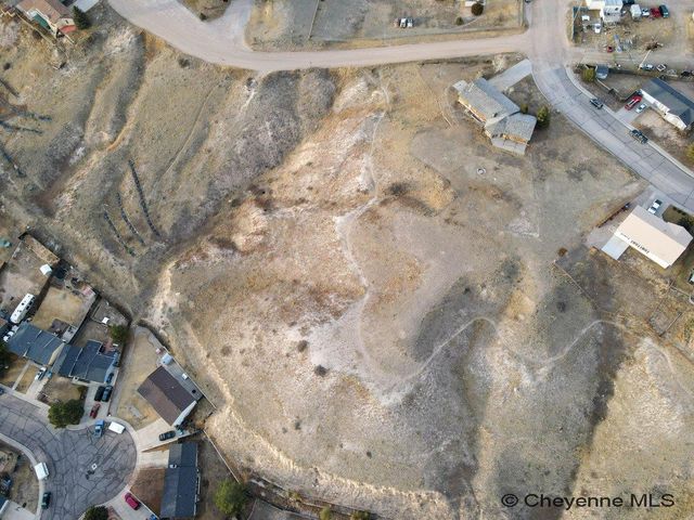 5318 BRAEHILL RD, Cheyenne, WY 82009