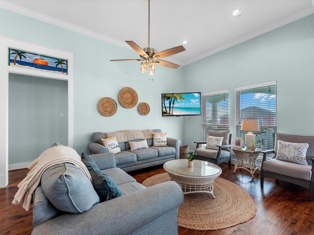 2901 Lakeside Drive, Crystal Beach, TX 77650