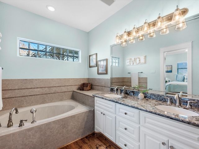 2901 Lakeside Drive, Crystal Beach, TX 77650
