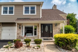 1900 Wisteria Court 6, Naperville, IL 60565