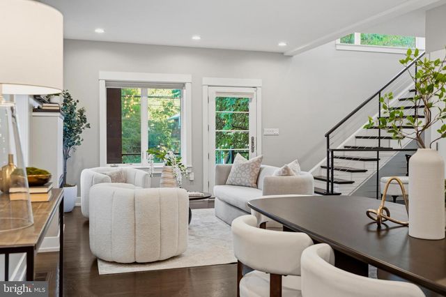 1408 N POWHATAN ST N, Arlington, VA 22205