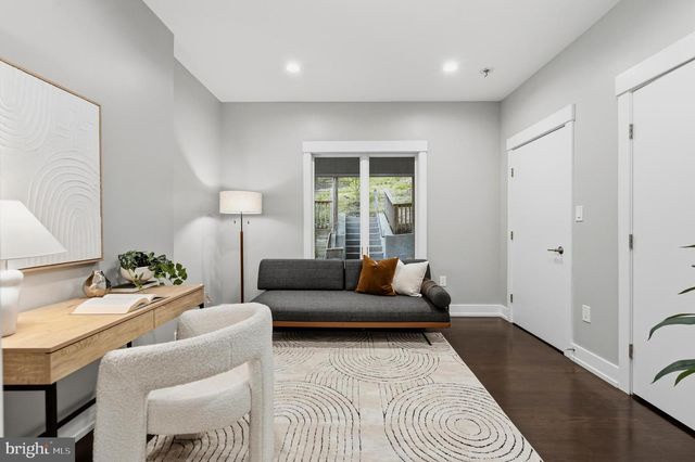 1408 N POWHATAN ST N, Arlington, VA 22205