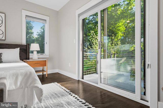 1408 N POWHATAN ST N, Arlington, VA 22205