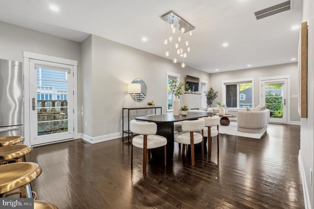 1408 N POWHATAN ST N, Arlington, VA 22205