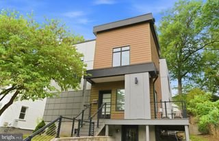 1408 N POWHATAN ST N, Arlington, VA 22205
