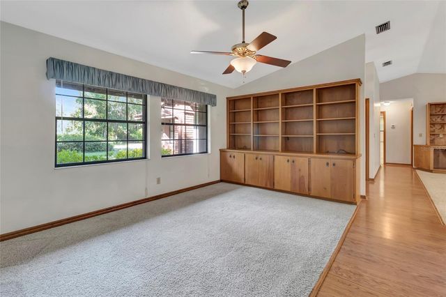 18426 VILLA CITY ROAD, Groveland, FL 34736