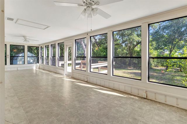 18426 VILLA CITY ROAD, Groveland, FL 34736