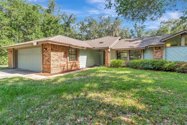 18426 VILLA CITY ROAD, Groveland, FL 34736