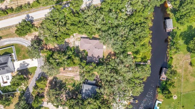 18426 VILLA CITY ROAD, Groveland, FL 34736