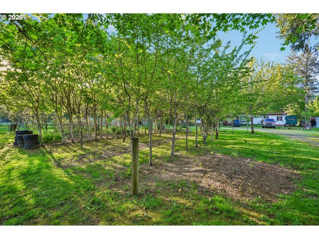 31981 Se WILDCAT MOUNTAIN Dr, Eagle Creek, OR 97022