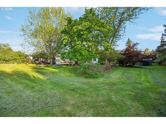 31981 Se WILDCAT MOUNTAIN Dr, Eagle Creek, OR 97022