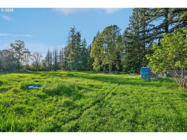 31981 Se WILDCAT MOUNTAIN Dr, Eagle Creek, OR 97022