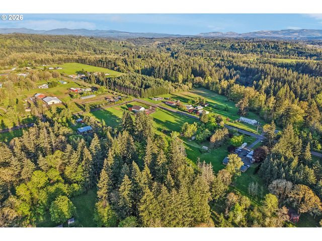 31981 Se WILDCAT MOUNTAIN Dr, Eagle Creek, OR 97022