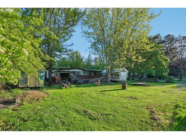 31981 Se WILDCAT MOUNTAIN Dr, Eagle Creek, OR 97022